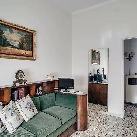 Sentirsi A Casa, Lontano Da Casa-feel At Away From Apartment